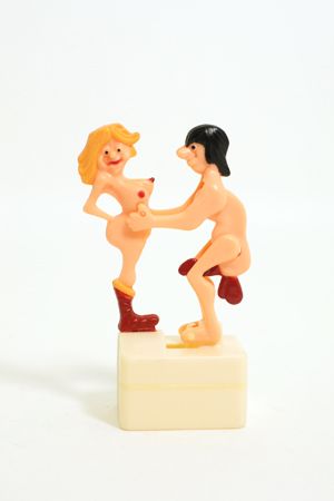 Scherzo Action Couple